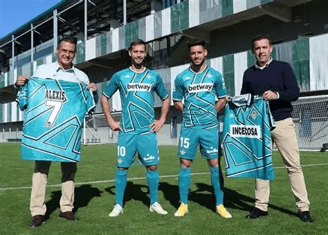 九游游戏中心-赛地聚焦：欧联赛后热度飙升，勒沃库森完成体检，引发热议，阵容厚度经受考验的简单介绍